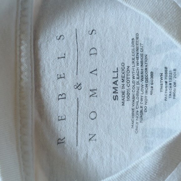 Rebels&Nomads. Unisex Banana Pop-Art Graphic Tee Shirt. Size Small. - Picture 3 of 7